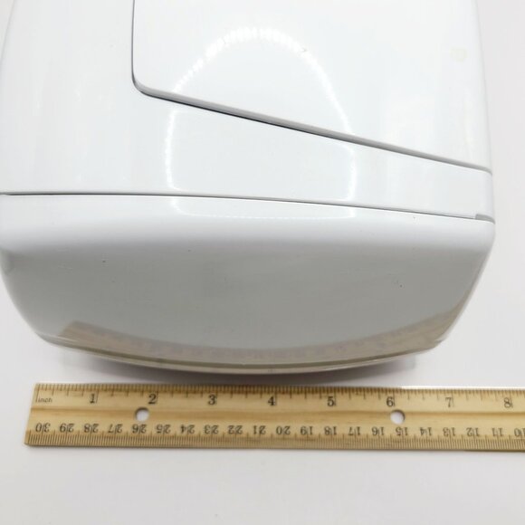 Lionheart Wipes Warmer W/ 3 Pads & Power Cord Baby Care White Tested Working - Picture 9 of 11